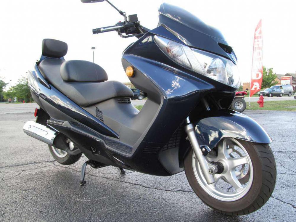 2004 Suzuki Burgman 400 (AN400) Scooter for sale on 2040motos