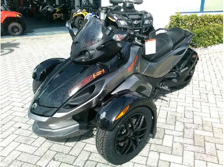 Can Am Spyder Rs S Se For Sale On Motos