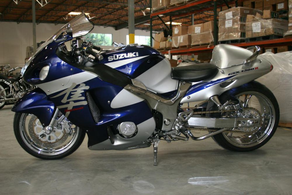 2004 suzuki hayabusa  sportbike 
