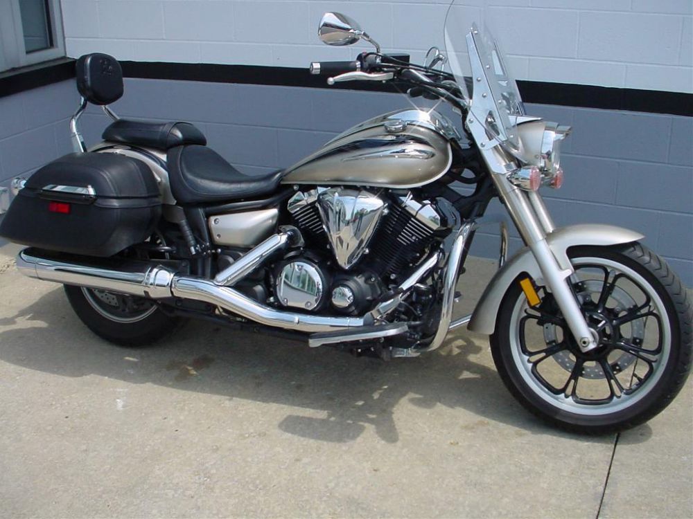 2010 yamaha v star 950 tourer