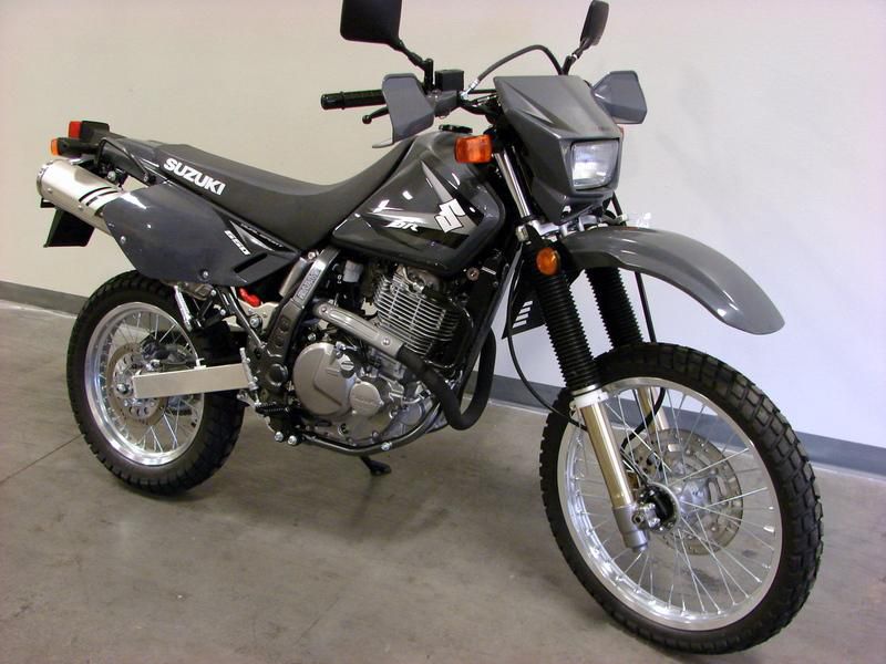 suzuki 650 dirt bike