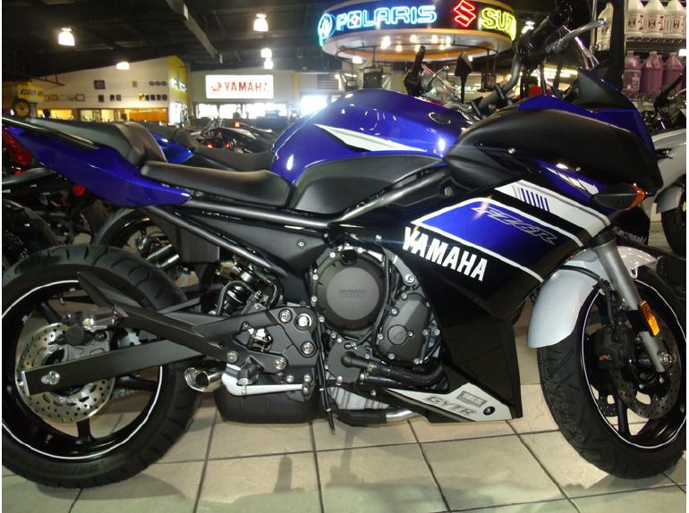 2013 yamaha fz6r 