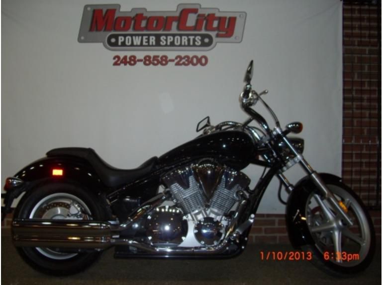 2010 honda sabre  cruiser 