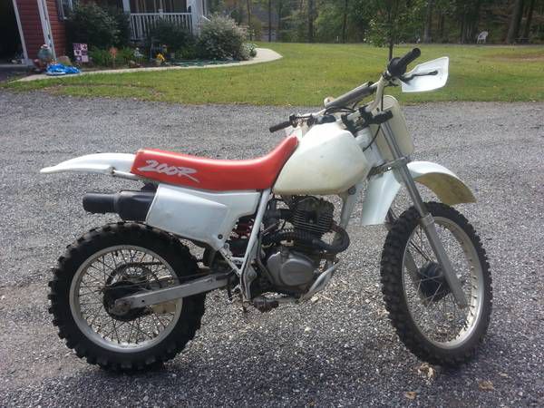 1993 honda dirt bike 200r