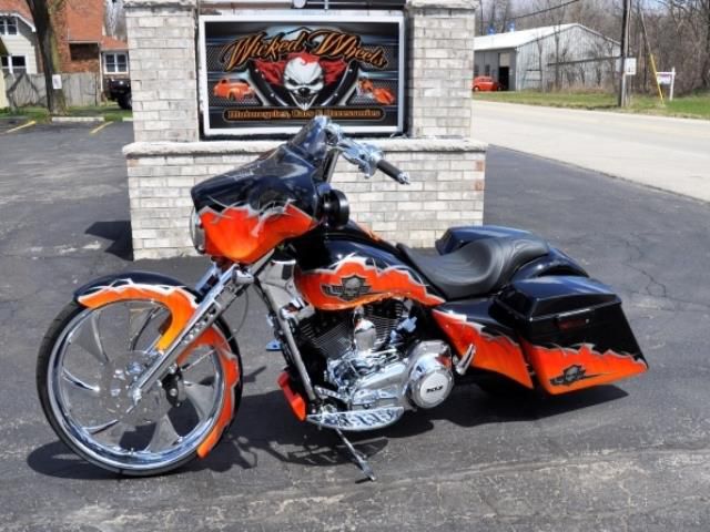 2012 harley-davidson street glide custom