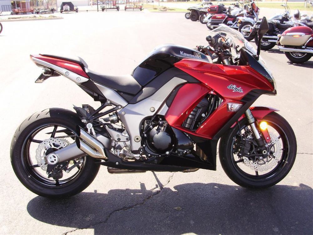 2011 kawasaki ninja 1000  sportbike 