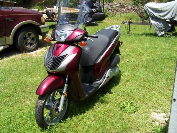 2010 honda sh150 scooter