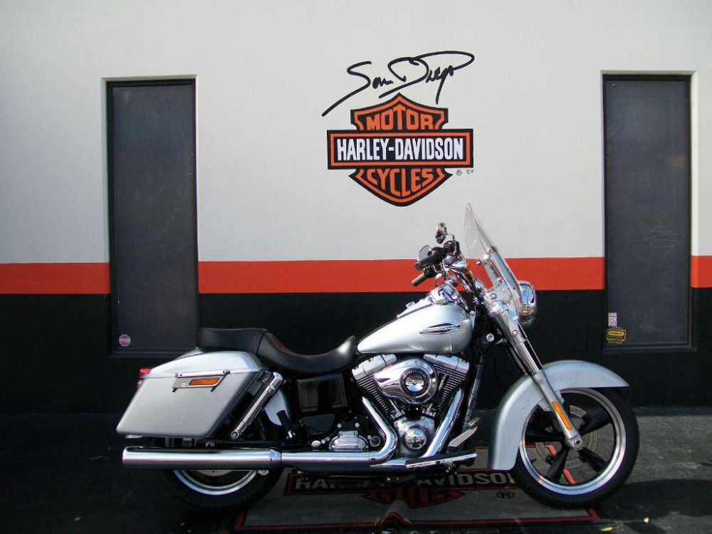 2012 harley-davidson fld dyna switchback  cruiser 