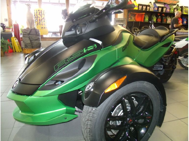 2013 can-am spyder rs-s se5 