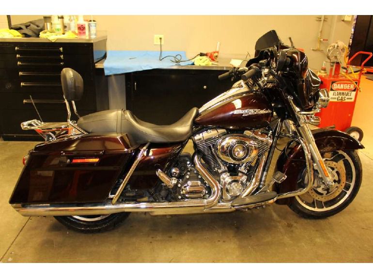 2011 harley-davidson flhx street glide 