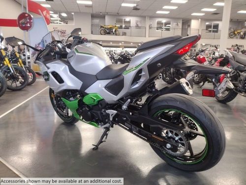 2024 Kawasaki Ninja 7 Hybrid ABS