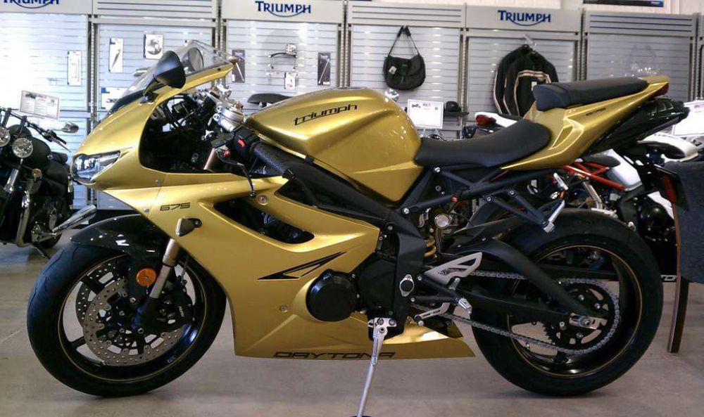 Triumph Daytona Yellow