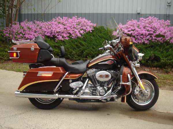 2008 harley-davidson flhtcuse3 screamin eagle ultra classic  touring 