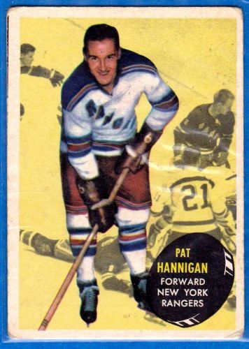 1961-62 TOPPS HOCKEY CARD# 58 PAT HANNIGAN (NEW YORK RANGERS) (RC)