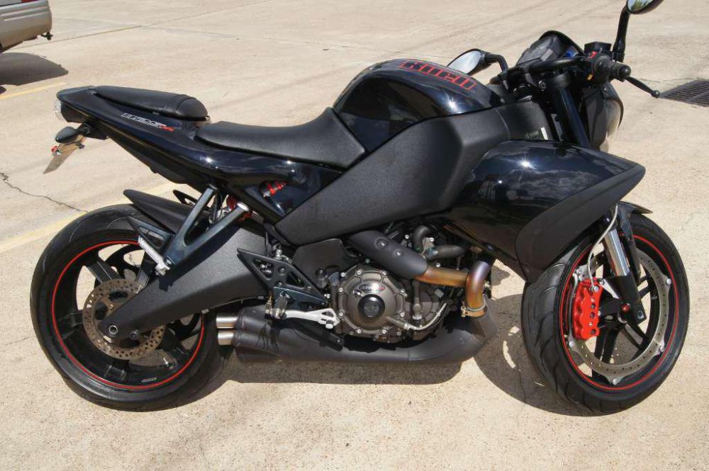 2009 buell 1125cr  standard 