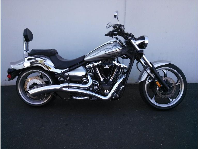 2009 yamaha raider 