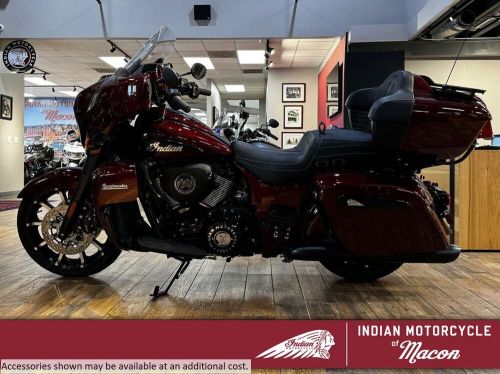 2024 Indian Motorcycle Roadmaster Dark Horse