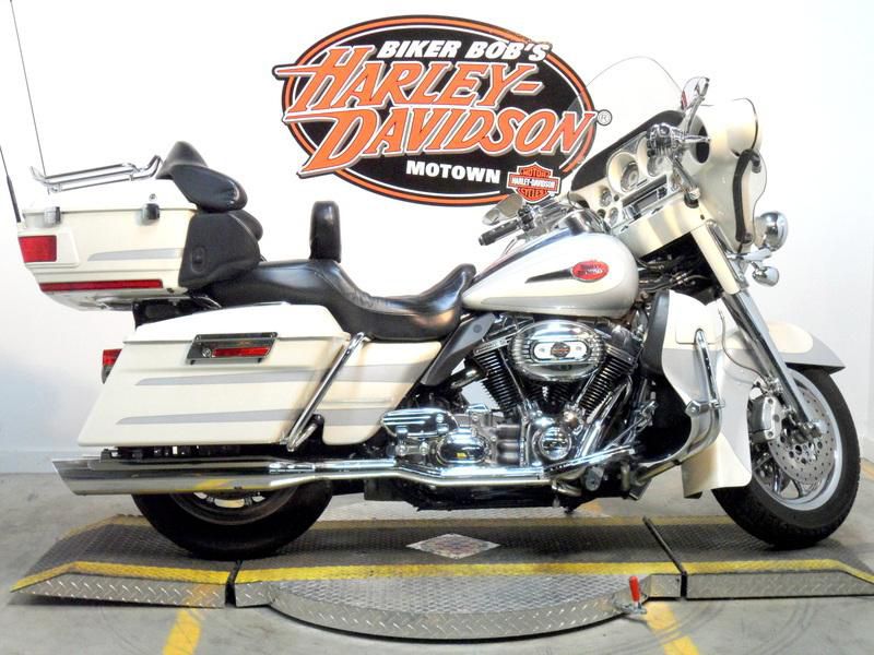 2008 harley-davidson flhtcuse3 - ultra classic screamin' eagl  touring 