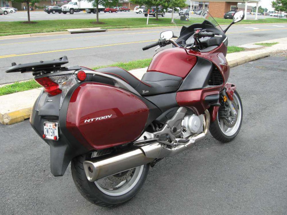 РњРѕС‚РѕС†РёРєР» Honda NT 700