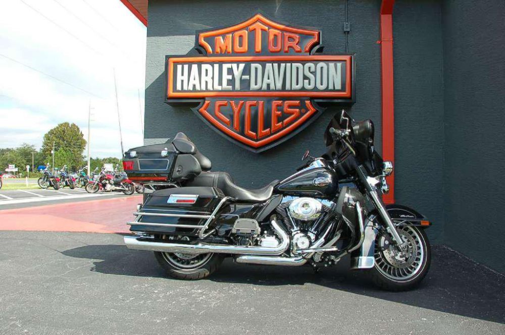 2012 harley-davidson flhtcu ultra classic electra glide  touring 