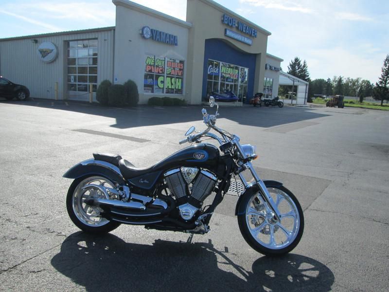 2005 victory vegas ness signature series  cruiser 