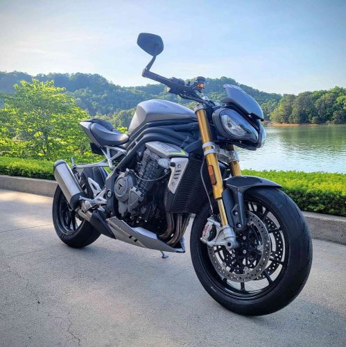 2022 Triumph Speed Triple RS