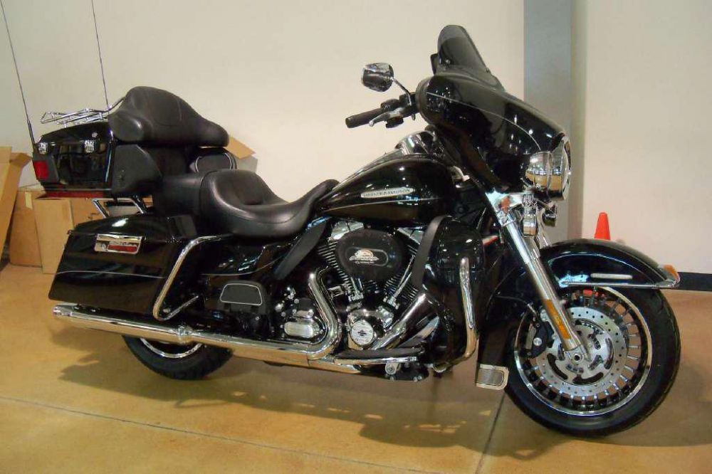 2011 harley-davidson flhtk electra glide ultra limited  touring 