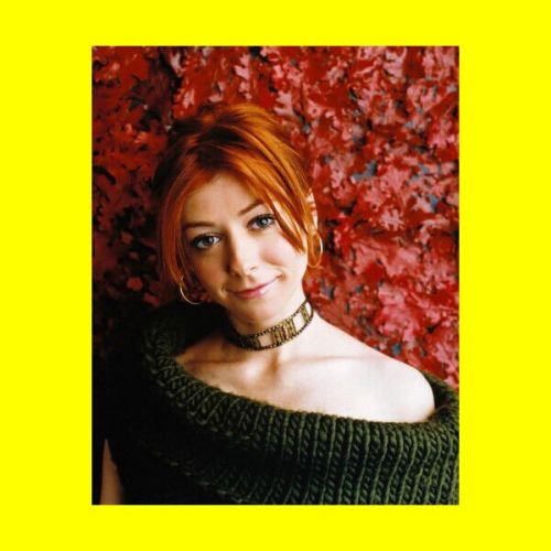 Alyson hannigan - buffy the vampire slayer - 8 x10 photo printed at a lab