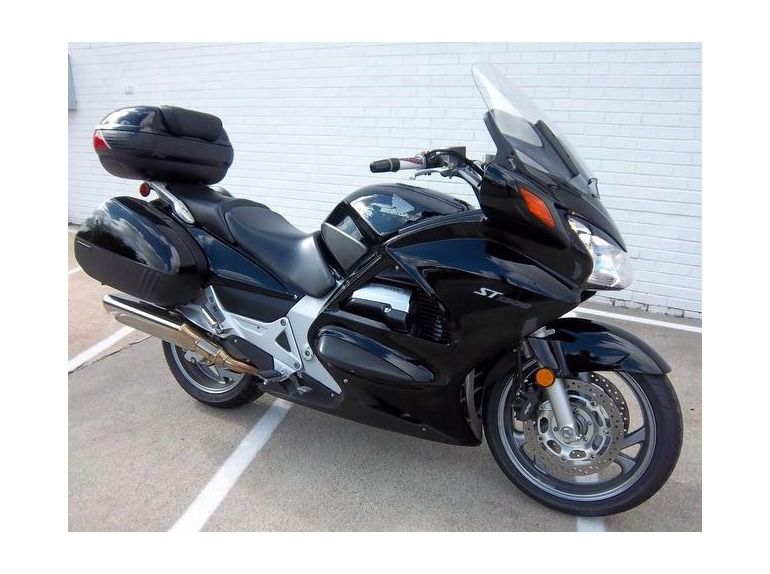 2010 honda st1300 