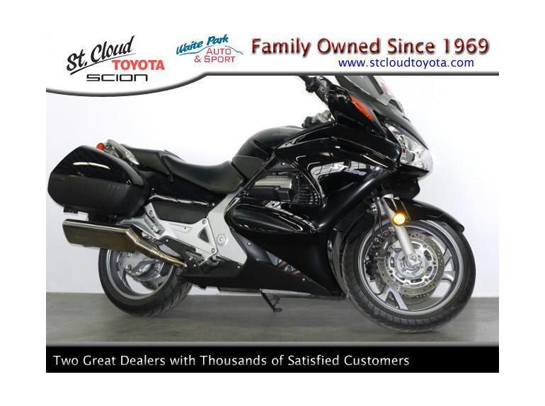 2010 honda st1300 