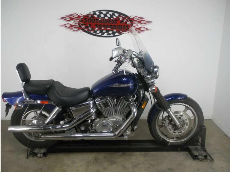 2004 honda shadow spirit (vt1100c)  cruiser 