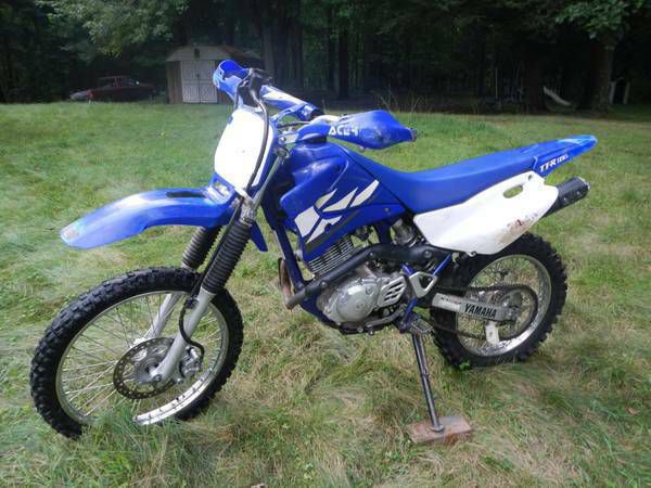 2003 yamaha ttr 125. with title.