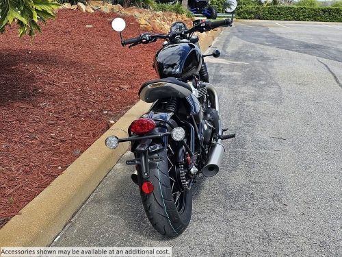 2024 triumph bonneville bobber