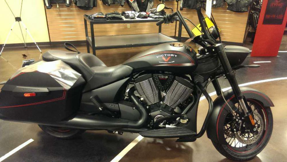 2013 victory hard-ball  touring 