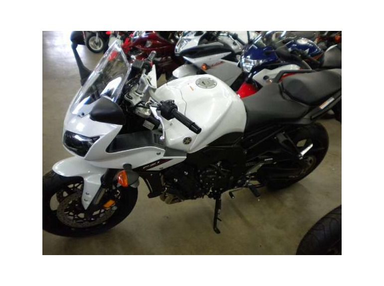 2012 yamaha fz1 