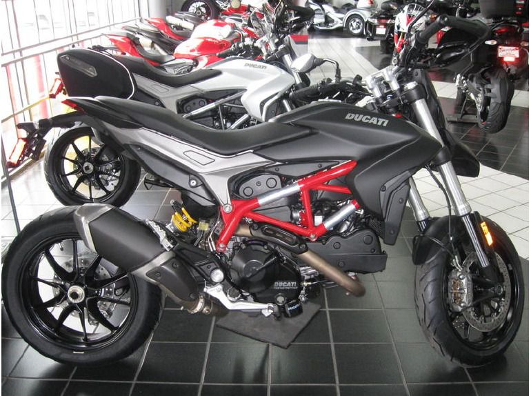 2013 ducati hypermotard 