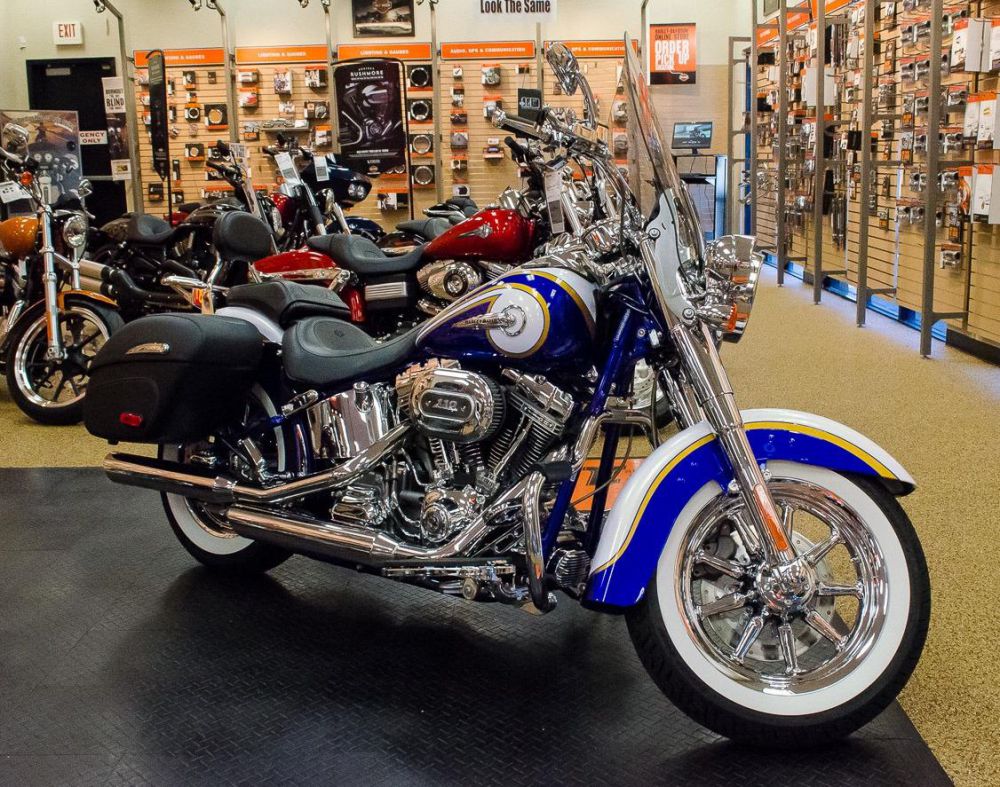 2014 Harley-Davidson CVO Softail Deluxe FLSTNSE1 Cruiser 