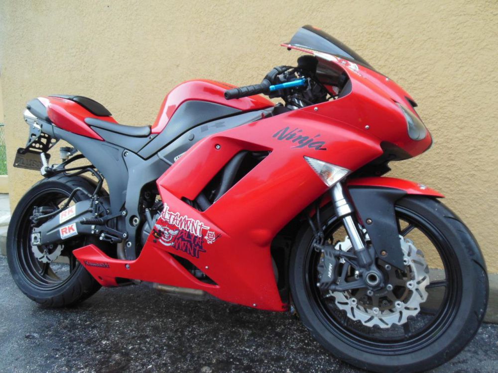 2007 Kawasaki NINJA ZX-6R Sportbike 