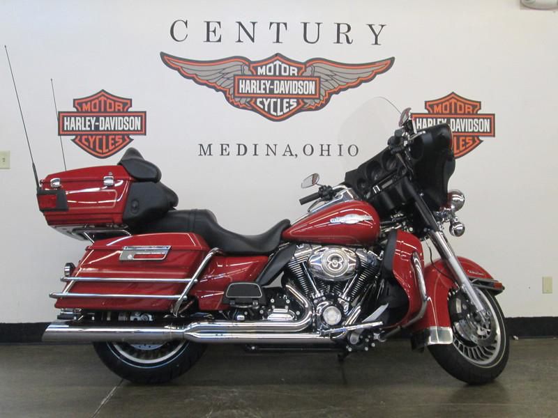 2010 harley-davidson flhtcu - ultra classic electra glide  touring 