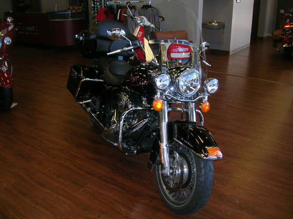 2011 harley-davidson flhr