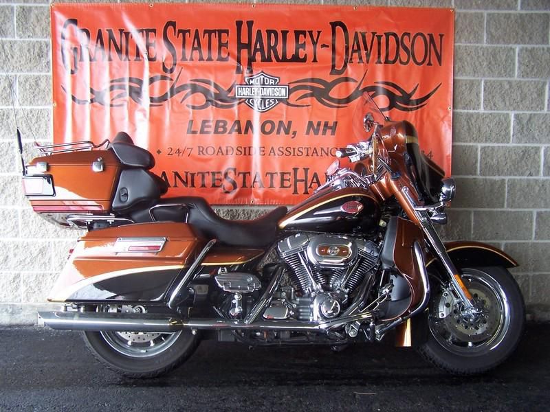 2008 Harley-Davidson FLHTCUSE Touring 