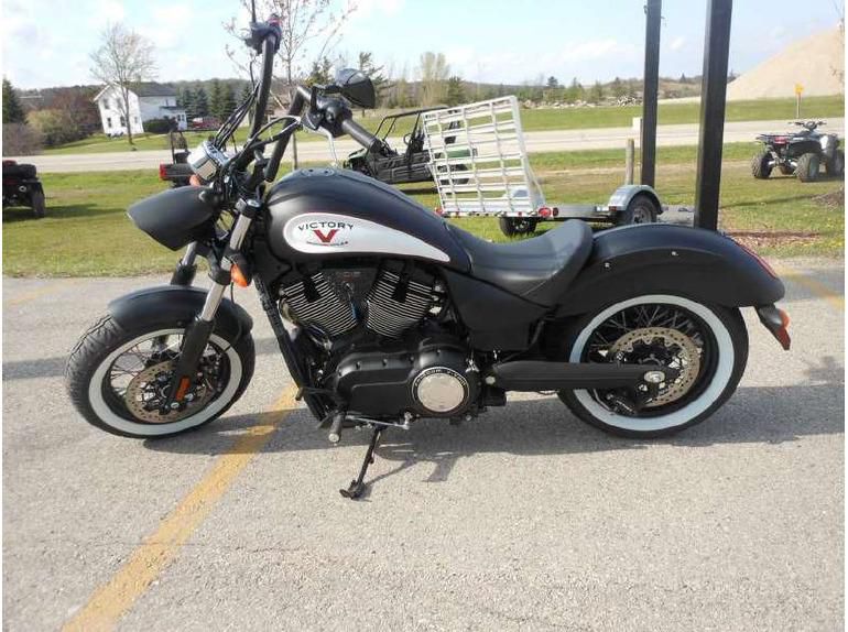 2013 victory high-ball  cruiser 