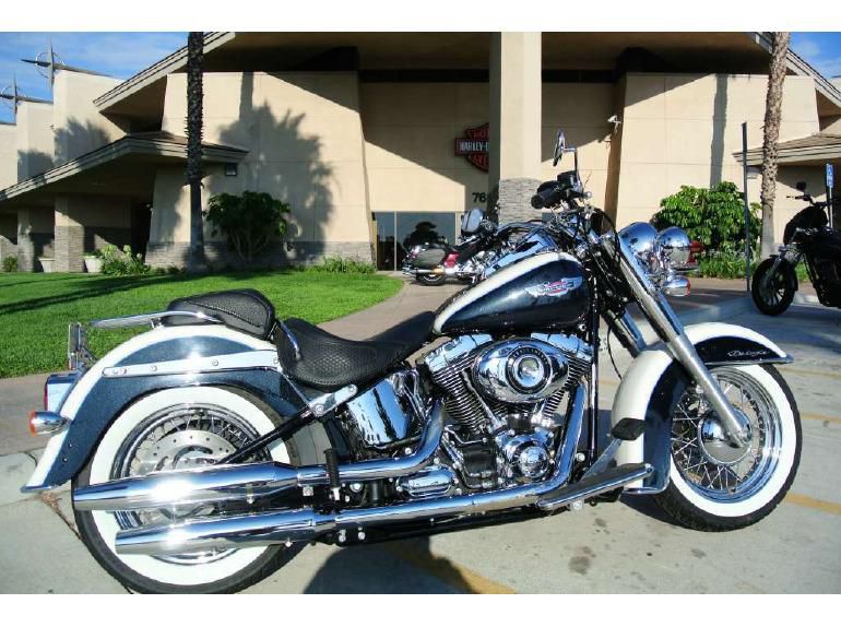 2012 harley-davidson flstn softail deluxe  cruiser 