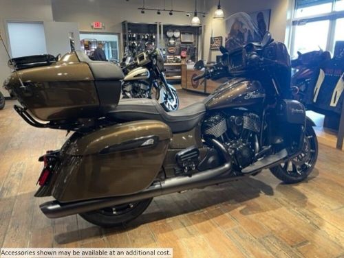 2023 Indian Motorcycle Roadmaster Dark Horse