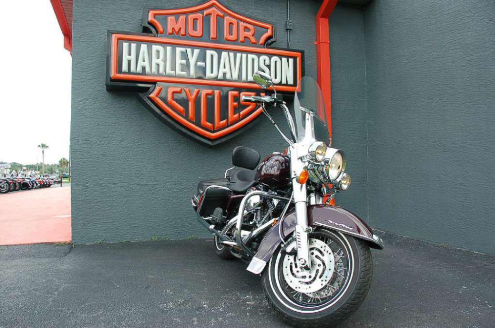 2005 harley-davidson flhrci road king classic  touring 