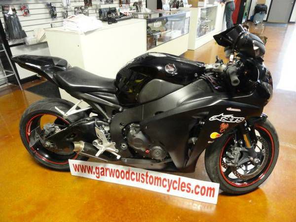 2008 Honda Cbr 1000rr **** Reduced *** Awesome Deal !!!!!!!!!!!!