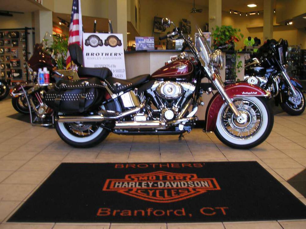 2010 harley-davidson flstc heritage softail classic  cruiser 