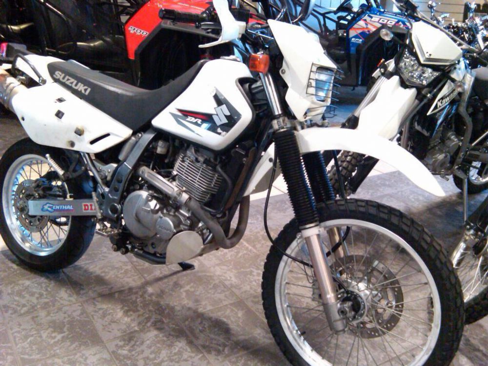 2009 suzuki dr650se  dual sport 