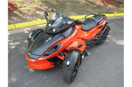 2012 Can-Am Spyder RS-S SE5 Sportbike 