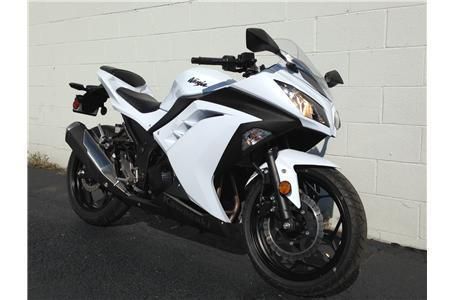 2013 kawasaki ninja 300 ex300  sportbike 